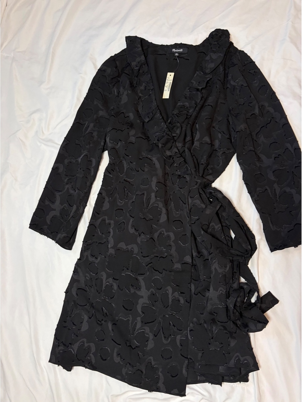 Madewell NWT Textured Ruffled Wrap Dress Black Floral Jacquard Size Med